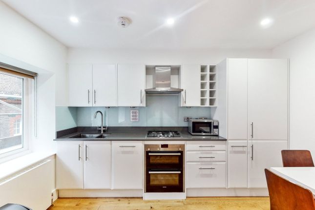 Flat 10, 8, Eagle Court, London photo 4