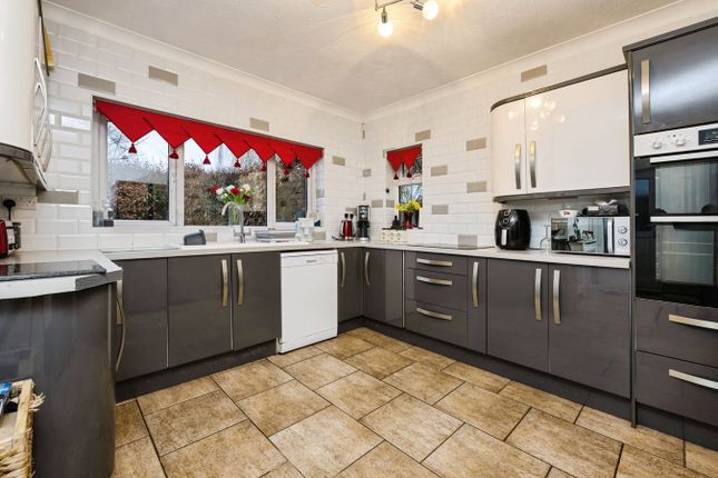 1, Elmfield Drive, Wisbech photo 2