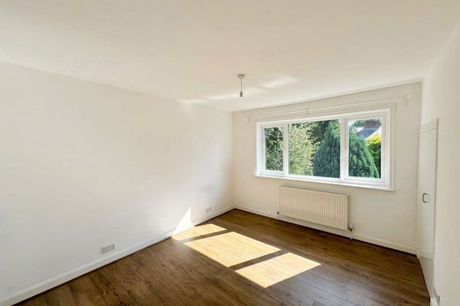 15 Barlow Hall Road, Manchester photo 4