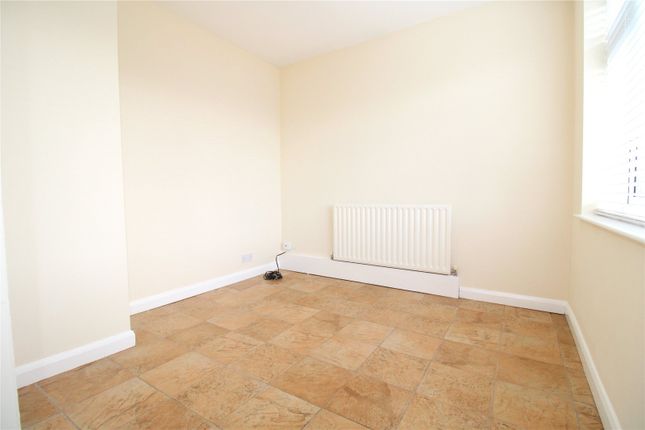 11, Parkside Road, Mansfield photo 2
