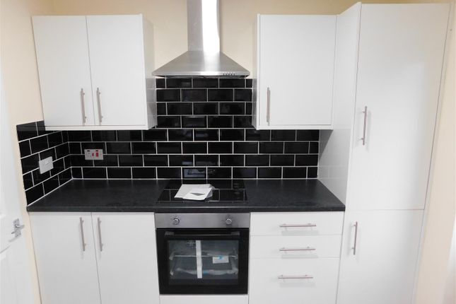 126, Alan Avenue, Manchester photo 4