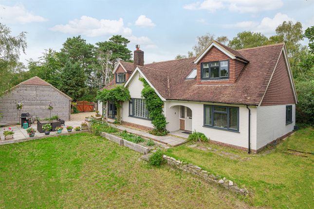 Thumbnail Detached house for sale in Private Lane With Views, Storrington