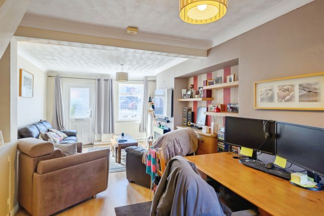 309, Baddow Road, Chelmsford photo 4