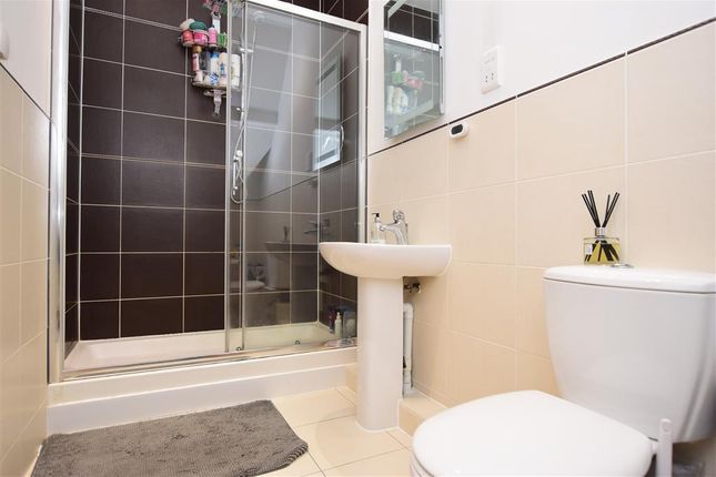 Flat for sale in Russell Hill, West Purley, Surrey