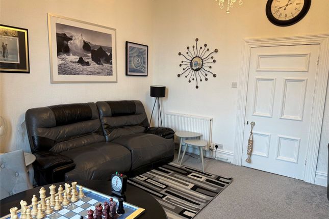 Marine Terrace, Conwy photo 3