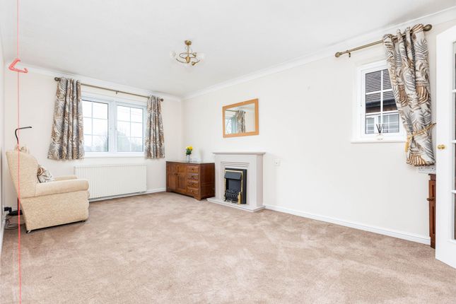 Flat 12, Saxon Court Queen Street, Hitchin photo 4