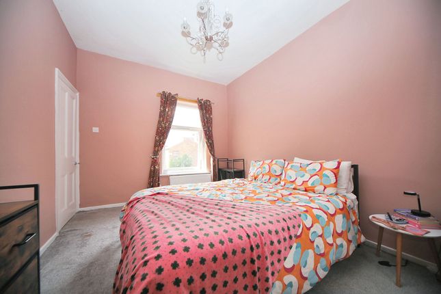 32 Hodges Street, Wigan photo 3
