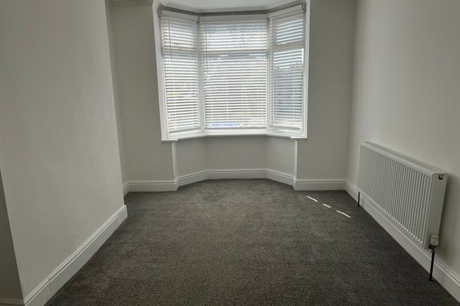 169, Doncaster photo 3