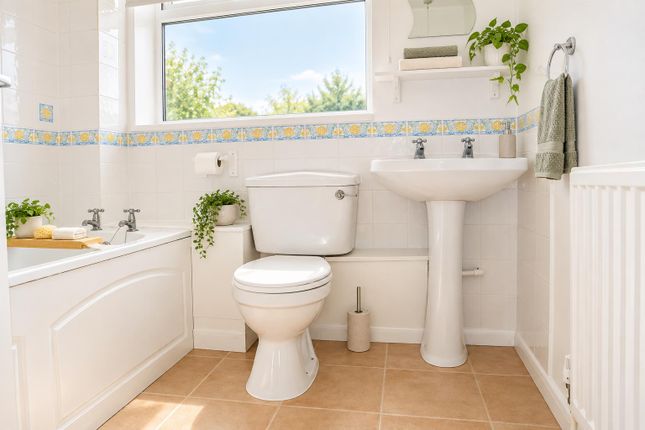 6, Freshmoor, Clevedon photo 4