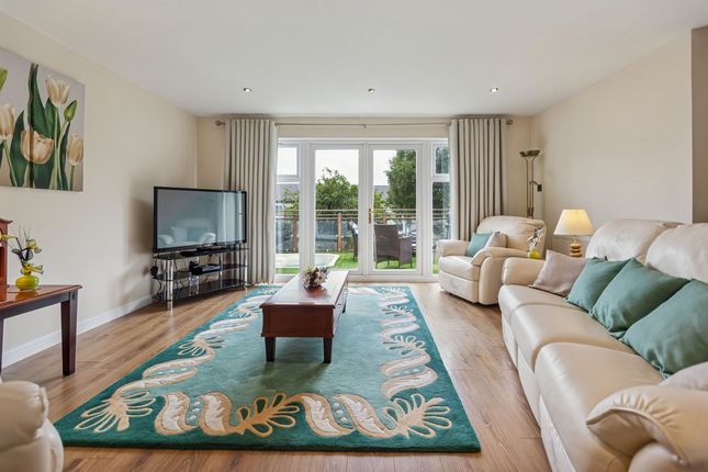 19, Muirpark Way, Drymen, Glasgow, G63  photo 2