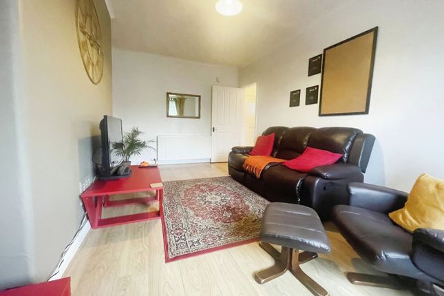 Flat for sale in High Street, Johnstone