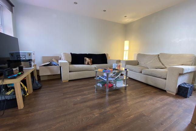 3c, Talygarn Street(*), Cardiff photo 3
