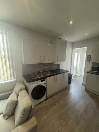 4 Alfred Street, Alfred Street, Cardiff CF24, Cardiff photo 3