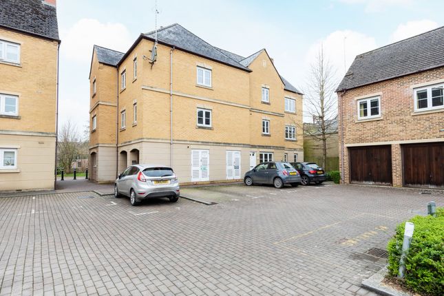 Thumbnail Flat for sale in Priory Mill Lane, Witney