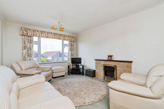 71, Longmead Road, Paignton photo 3