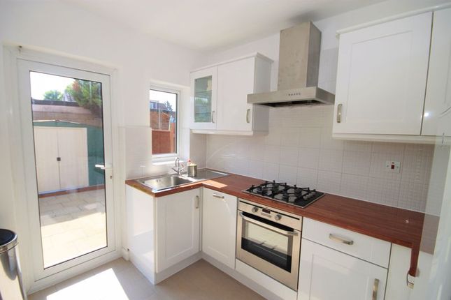 Flat to rent in Beechwood Avenue, Greenford