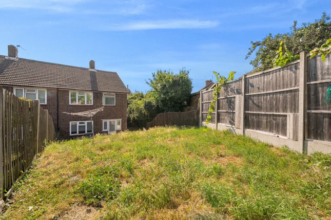 9, Calvin Close, Kent photo 4