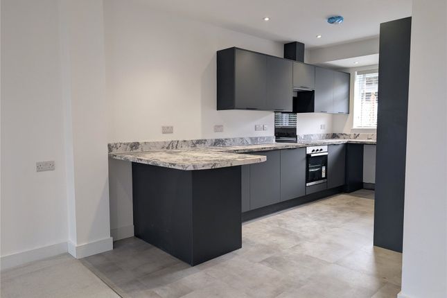50A,, Southdale Road, Nottingham photo 2