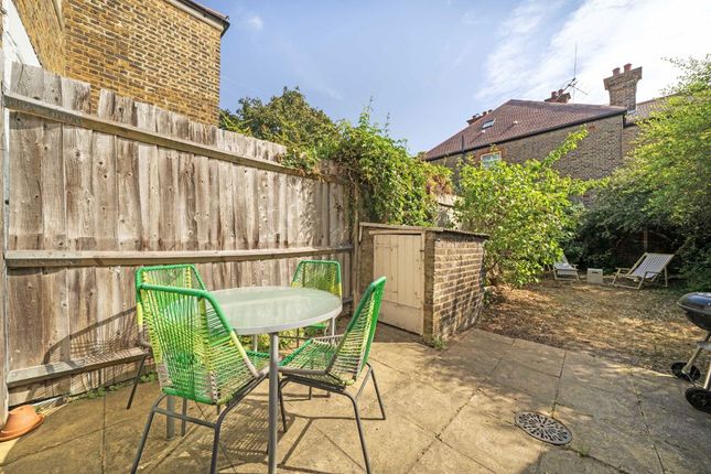 158, Highlever Road, London photo 4