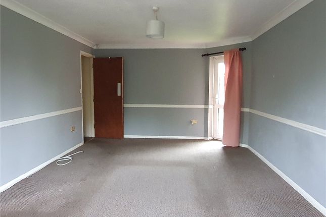 89, Victoria Road, Berkshire photo 2