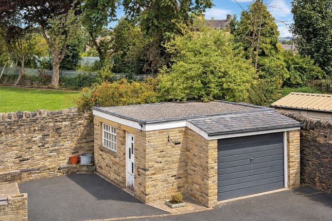 24, GOODER LANE, BRIGHOUSE photo 3