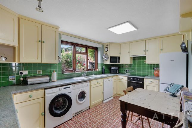 Church Cottage, The Street, Metfield photo 4