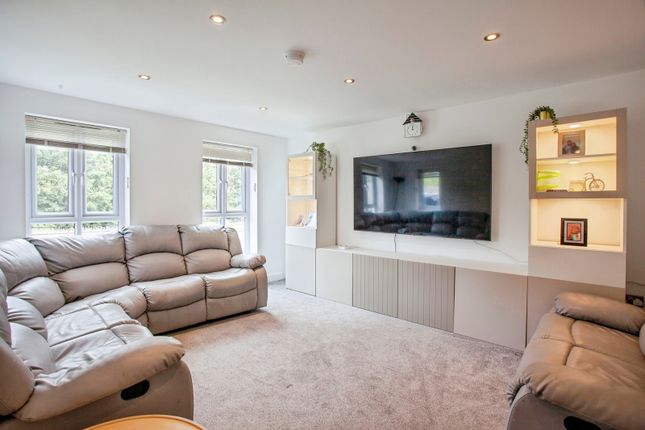 10, Letwell Way, Rotherham photo 3