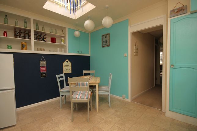 18 Fore Street, St. Austell photo 4
