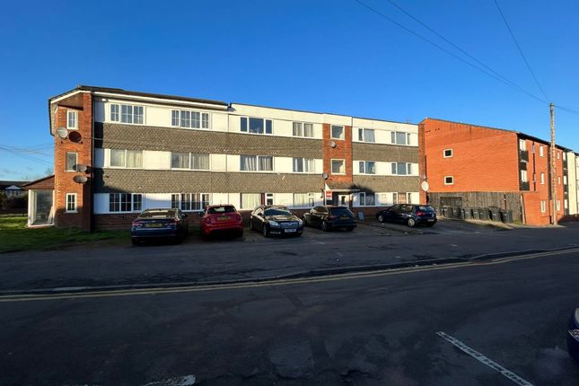 Thumbnail Flat for sale in Scott Close, West Bromwich