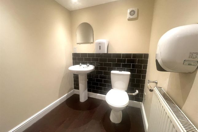 First Floor WC