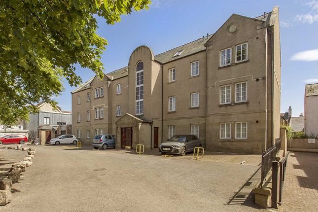 Thumbnail Flat for sale in Alexandra Court, St Andrews