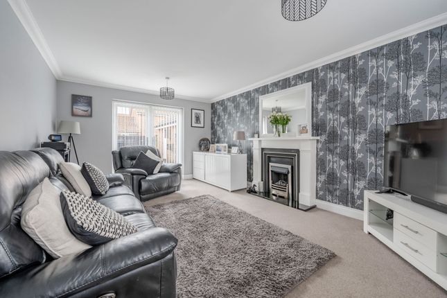 9 Fenn Close, North Walsham photo 3