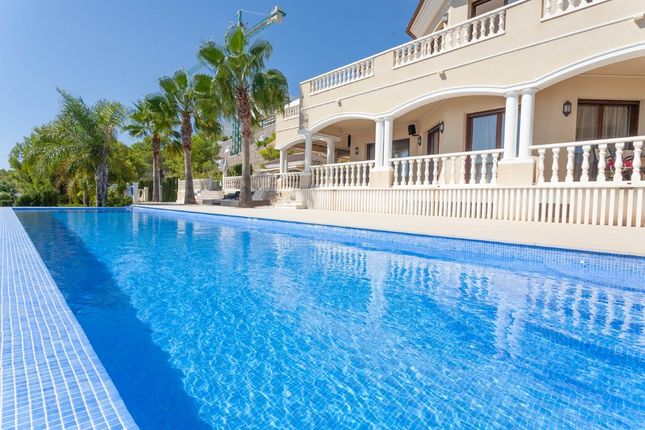 Villa for sale in Calpe, Alicante, Spain