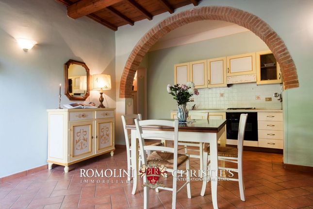 Country house for sale in Figline E Incisa Valdarno, Tuscany, Italy