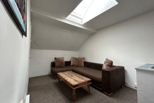 Flat 3, 15, Albany Road, Coventry photo 4