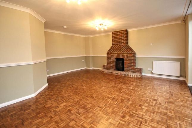 1, Oakbank, Woking photo 4