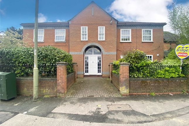 Flat for sale in Pineview, Cove Road, Farnborough