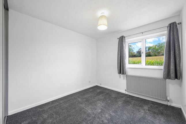 34, Kings Meadow Close, West Yorkshire photo 4