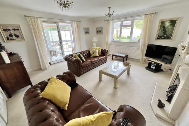 122a, Spring Hill, Weston-Super-Mare photo 3