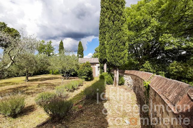 Country house for sale in Italy, Tuscany, Siena, Radicondoli