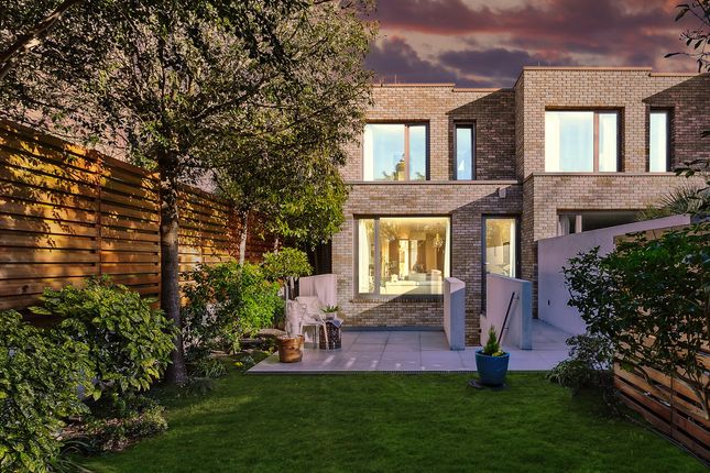 4-bed terraced on 218a, Kingston Road, Teddington, £1,455,000