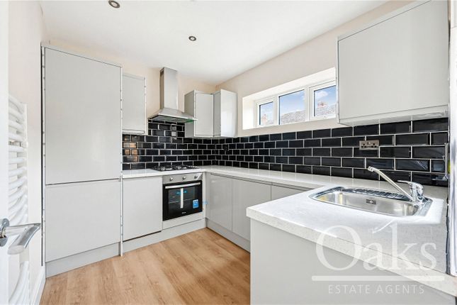 D, 247, Northborough Road, London photo 3