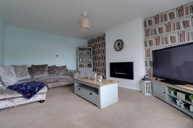 6 Mowstead Road, Braunton Devon, Devon photo 4