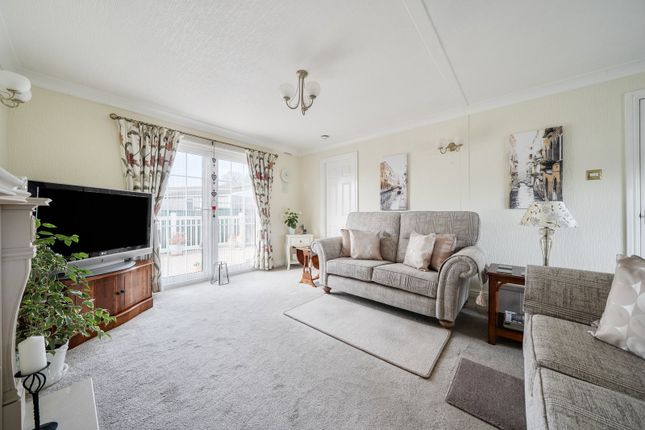 4, Lodge Park, Oakham photo 3