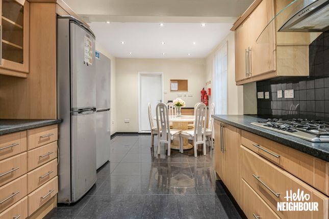 4, Heath Road, Hounslow photo 4