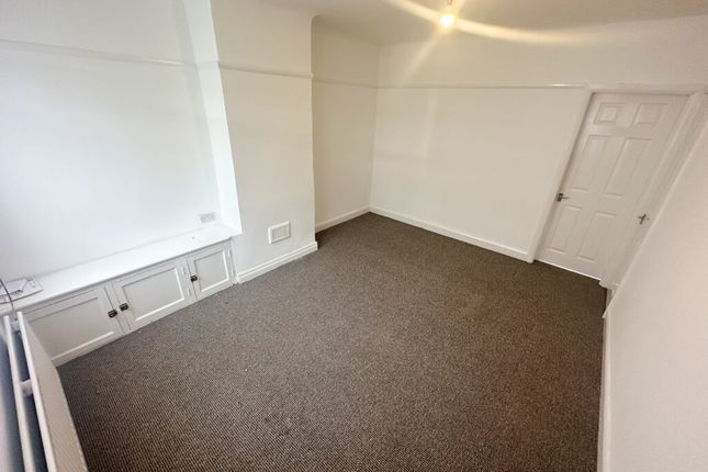 75, forfar road, Liverpool photo 5