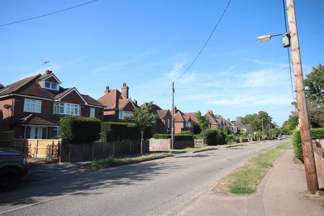 34, Rough Common Road, Canterbury photo 4