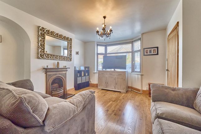 4, Sunnydale Crescent, Hinckley photo 2