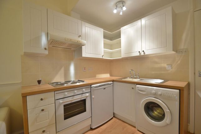 Thumbnail Flat to rent in Colley House, Whitehall Road, Uxbridge