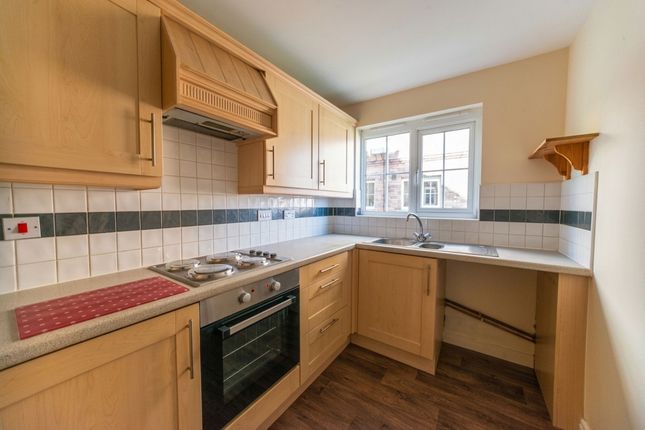58 Chandlers Court, Hull photo 4